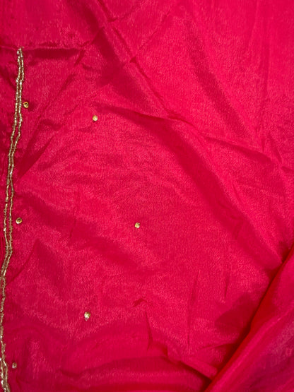 Bandhej Hand Work Saree With Contrast Blouse